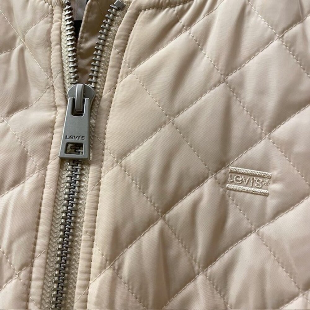 NWT Women's Levi's Cream Diamond Quilted Bomber Jacket Size Small Neutral - Picture 7 of 16